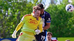 Cardiff thăng hạng Championship nhờ bàn thắng của 1 thủ môn